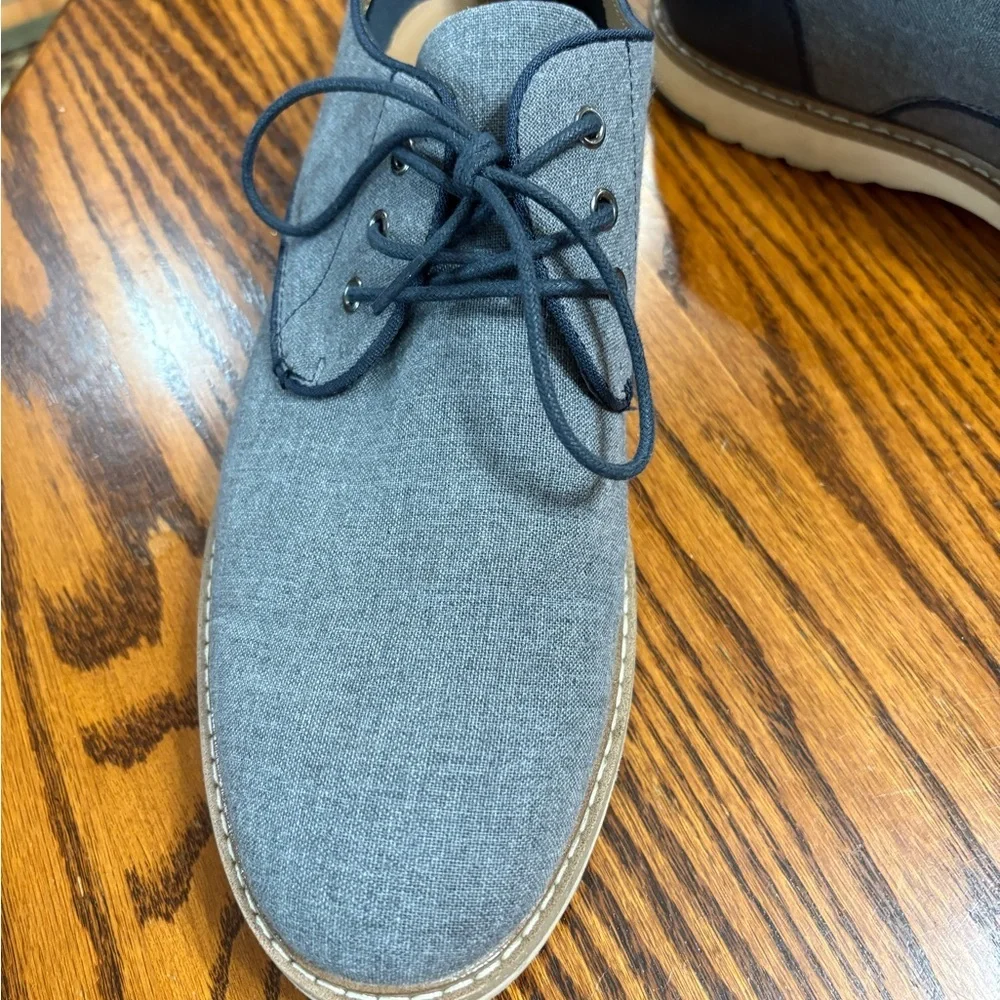 ARTEFACT SIZE 12 LIKE NEW MENS BLUE LACE UP SHOE